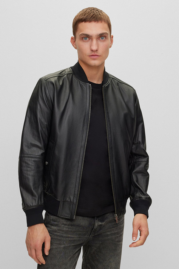 ΔΕΡΜΑΤΙΝΟ ΜΠΟΥΦΑΝ BOSS - 001 ΜΑΥΡΟ